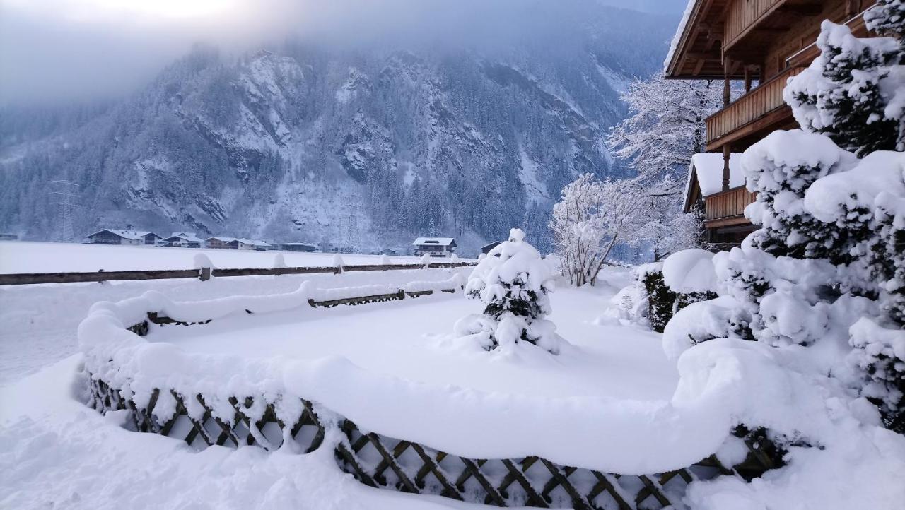 Landhaus Eberler Mayrhofen Dış mekan fotoğraf
